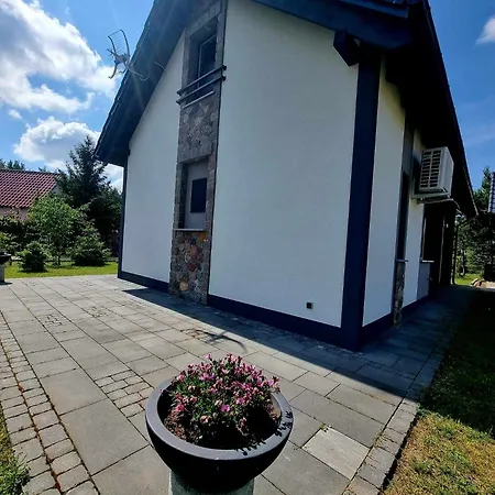 Domek De Janauis I Jeziorko