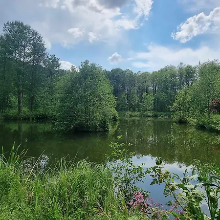 Domek De Janauis I Jeziorko * Koscierzyna